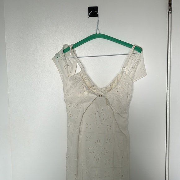 Jacquemus Robe Tovallo Broderie Anglaise Dress NWT - Picture 3 of 4